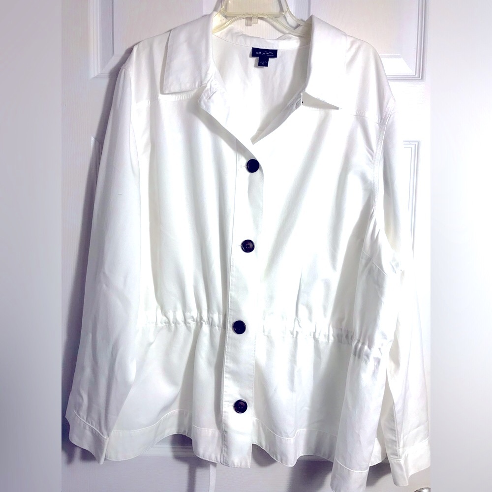 J.Jill White Button-Front Lightweight Jacket Top